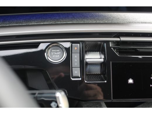 Peugeot 3008 1.2 Hybrid 136 Allure | Automaat | Navigatie | Camera | Nieuw model | Mild Hybrid | 8.700km | ActivLease financial lease
