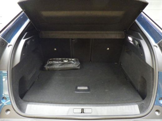 Peugeot 3008 1.2 Hybrid 136 Allure | Automaat | Navigatie | Camera | Nieuw model | Mild Hybrid | 8.700km | ActivLease financial lease