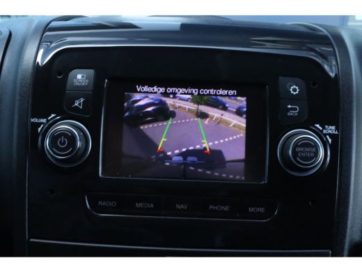 Peugeot Boxer 333 2.2 BlueHDi 140 L2H2 Premium | Cruise Control | Trekhaak | Navi | Carplay | Camera | ActivLease financial lease