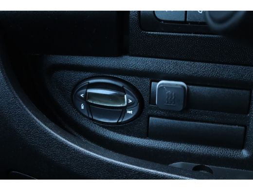 Peugeot Boxer 333 2.2 BlueHDi 140 L2H2 Premium | Cruise Control | Trekhaak | Navi | Carplay | Camera | ActivLease financial lease