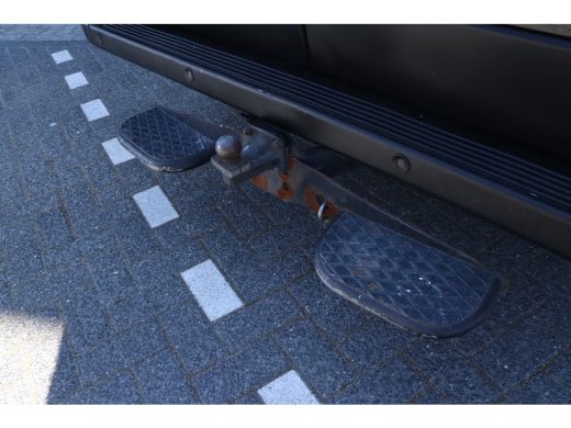Peugeot Boxer 435 2.2 BlueHDi 165 L2H2 Zwaar Premium | Cruise Control | Trekhaak | Navi | Sidebars | Airco ActivLease financial lease