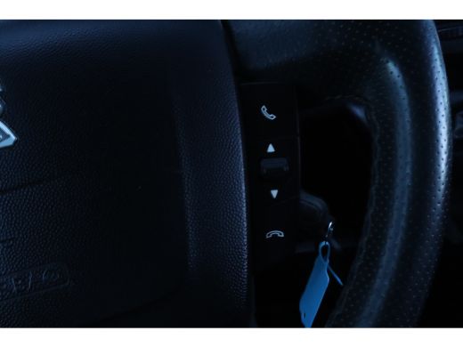 Peugeot Boxer 435 2.2 BlueHDi 165 L2H2 Zwaar Premium | Cruise Control | Trekhaak | Navi | Sidebars | Airco ActivLease financial lease