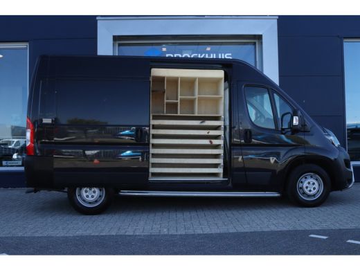 Peugeot Boxer 435 2.2 BlueHDi 165 L2H2 Zwaar Premium | Cruise Control | Trekhaak | Navi | Sidebars | Airco ActivLease financial lease