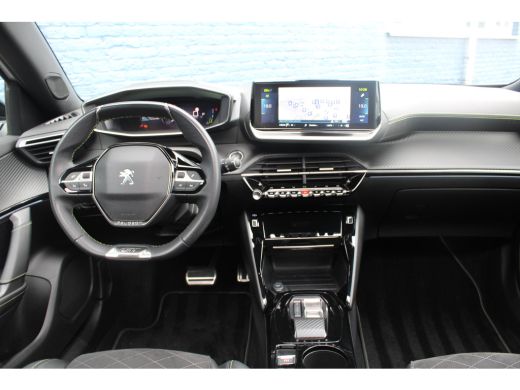 Peugeot e-2008 EV GT 50 kWh | Navigatie | Camera | Panorama/schuifdak | Fase 3 | Stoelverwarming | BTW | All sea... ActivLease financial lease