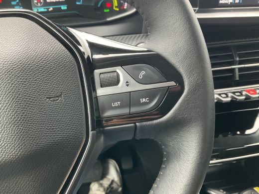 Peugeot e-208 EV Allure 50 kWh Apple Camera Carplay Orig.NL ActivLease financial lease