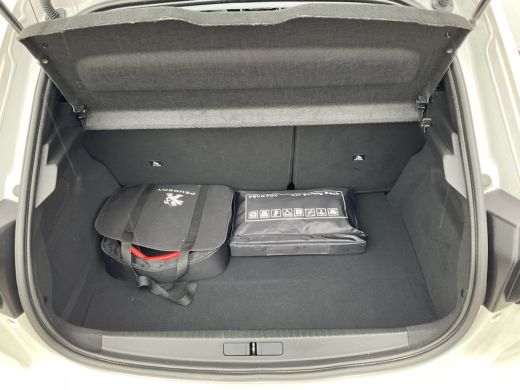 Peugeot e-208 EV Allure 50 kWh Apple Camera Carplay Orig.NL ActivLease financial lease