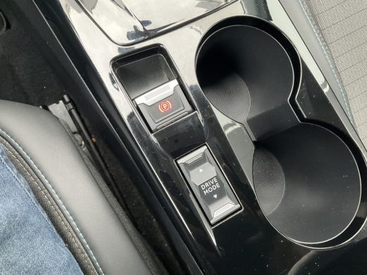 Peugeot e-208 EV Allure 50 kWh Apple Camera Carplay Orig.NL ActivLease financial lease