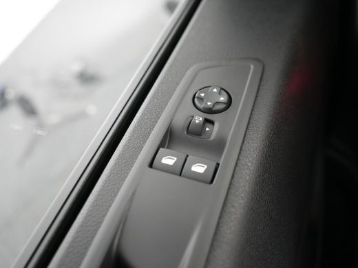 Peugeot e-Expert 75 kWh Standard Dubbele Schuifdeuren | Achterklep | Achterklep met ruit | Achterruitverwarming | ... ActivLease financial lease