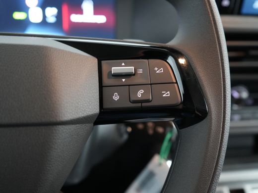 Peugeot e-Expert 75 kWh Standard Dubbele Schuifdeuren | Achterklep | Achterklep met ruit | Achterruitverwarming | ... ActivLease financial lease