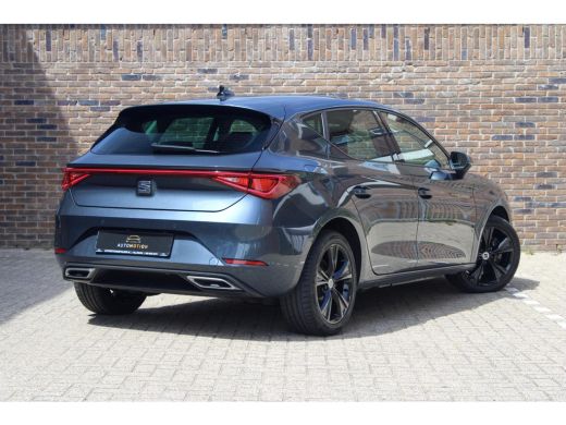 Seat Leon 1.4 TSI eHybrid PHEV FR Bus.Int. | Pano | Memory | StoelVW ActivLease financial lease