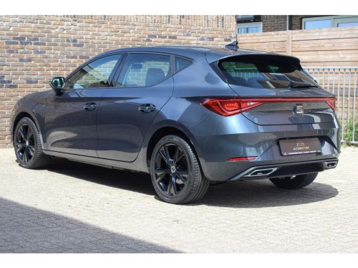 Seat Leon 1.4 TSI eHybrid PHEV FR Bus.Int. | Pano | Memory | StoelVW ActivLease financial lease