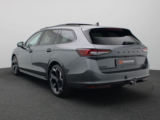 Skoda Superb Combi 1.5 TSI PHEV Sportline Business Pano-Schuifdak, Matrix LED-verlichting, Achteruitrijcamera,... ActivLease financial lease
