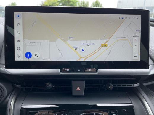 Toyota C-HR 1.8 Hybrid 140 First Edition | Navigatie | Apple CarPlay/Android auto | 360 graden camera | Elekt... ActivLease financial lease