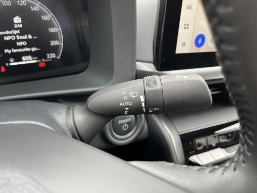 Toyota C-HR 1.8 Hybrid 140 First Edition | Navigatie | Apple CarPlay/Android auto | 360 graden camera | Elekt... ActivLease financial lease