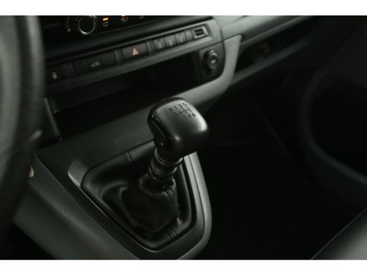 Toyota ProAce 1.5 D-4D L2H1 Airco Camera Cruise 3 Persoons Elektrpakket Trekhaak ActivLease financial lease