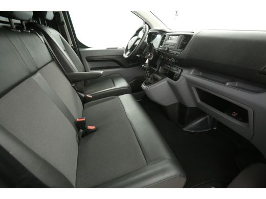 Toyota ProAce 1.5 D-4D L2H1 Airco Camera Cruise 3 Persoons Elektrpakket Trekhaak ActivLease financial lease