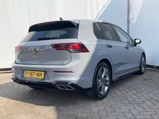 Volkswagen Golf 1.5 eTSI R-Line Business+ Automaat Sfeerverl Stoel/Stuurverw Adap.Cruise Uitstraling! ActivLease financial lease