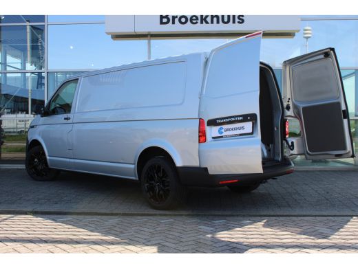 Volkswagen Transporter L2 | 2.0 TDI 150 PK | DSG Automaat | Cruise | NAVI | PDC v+a | Airco | Stoelverwarming | App Conn... ActivLease financial lease