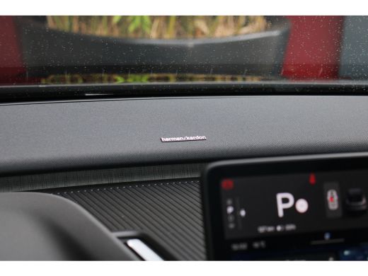 Volvo  EX30 272PK Extended Range Ultra 69 kWh | Panoramadak | Getint Glas | Adap. Cruise | 19'' | 360 Camera ... ActivLease financial lease