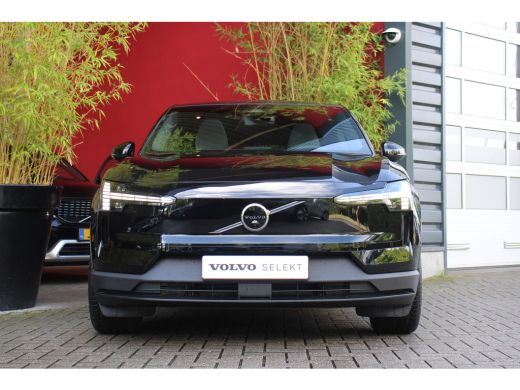 Volvo  EX30 272PK Extended Range Ultra 69 kWh | Panoramadak | Getint Glas | Adap. Cruise | 19'' | 360 Camera ... ActivLease financial lease