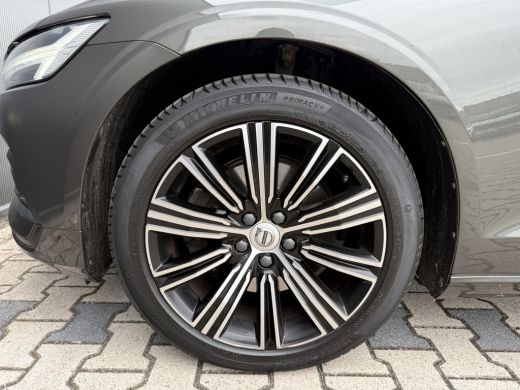 Volvo  V60 2.0 B3 Inscription | Panoramadak | Trekhaak | Harman/Kardon | Leder | 360 Camera ActivLease financial lease