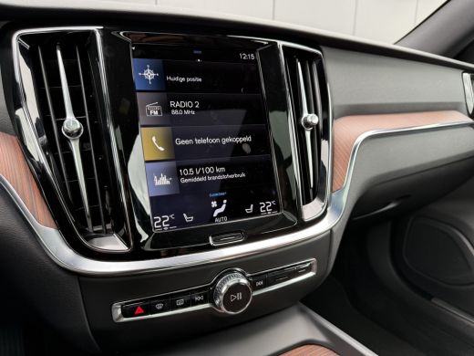 Volvo  V60 2.0 B3 Inscription | Panoramadak | Trekhaak | Harman/Kardon | Leder | 360 Camera ActivLease financial lease