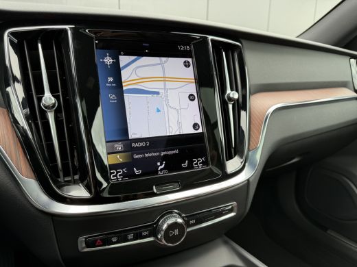 Volvo  V60 2.0 B3 Inscription | Panoramadak | Trekhaak | Harman/Kardon | Leder | 360 Camera ActivLease financial lease