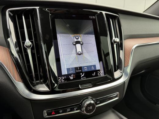 Volvo  V60 2.0 B3 Inscription | Panoramadak | Trekhaak | Harman/Kardon | Leder | 360 Camera ActivLease financial lease