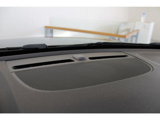 Volvo  XC40 T4 211PK Core Bright | Cruise Control | Parkeercamera | High Performance Audio | Parkeersensoren ... ActivLease financial lease