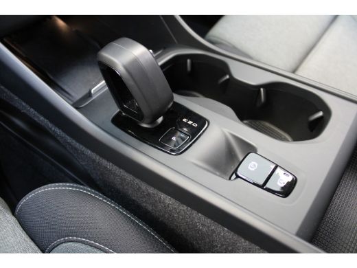 Volvo  XC40 T4 211PK Core Bright | Cruise Control | Parkeercamera | High Performance Audio | Parkeersensoren ... ActivLease financial lease