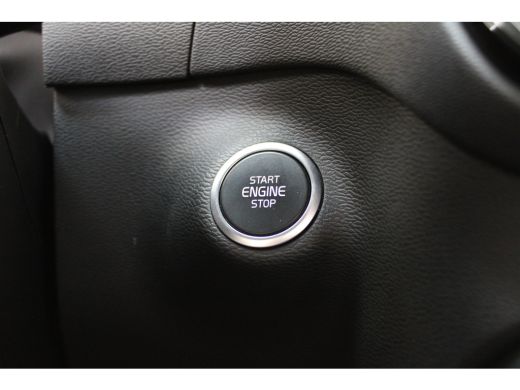 Volvo  XC40 T4 211PK Core Bright | Cruise Control | Parkeercamera | High Performance Audio | Parkeersensoren ... ActivLease financial lease
