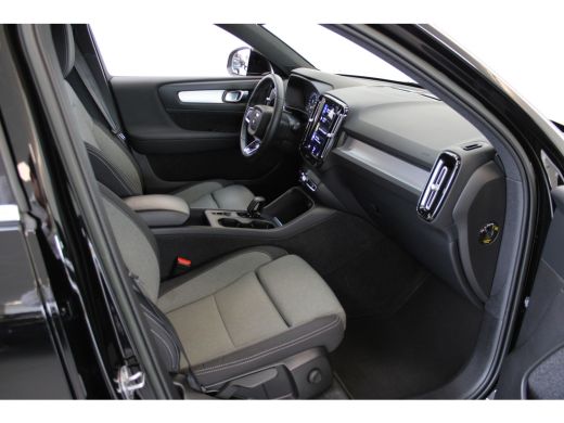 Volvo  XC40 T4 211PK Core Bright | Cruise Control | Parkeercamera | High Performance Audio | Parkeersensoren ... ActivLease financial lease
