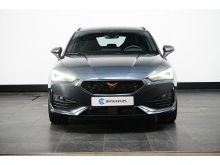 CUPRA Leon Sportstourer 1.4 e-Hybrid 245PK VZ Adrenaline | TREKHAAK | NAVIGATIE | 19 INCH | VERLENGDE GARANTIE | CAMERA