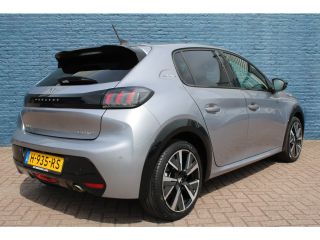 Peugeot 208 1.2 PureTech GT-Line | Automaat | Navi by app | Camera | Panoramadak | Stoelverwarming |