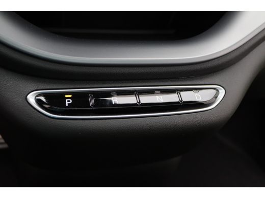 Abarth 500 Turismo 42 kWh Scorpion Design| 11 kW lader | Achterbank in delen neerklapbaar | Achteruitrijcamera ActivLease financial lease