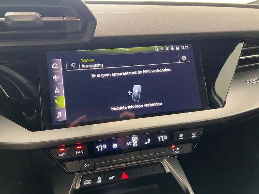 Audi A3 Sportback 40 TFSI e Business edition | Achterbank in delen neerklapbaar | Apple Carplay/Android A... ActivLease financial lease
