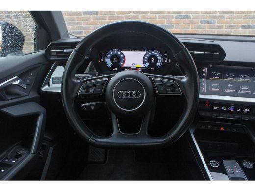 Audi A3 Sportback 40 TFSI e Edition PANO| StoelVW | Keyless | Camera ActivLease financial lease