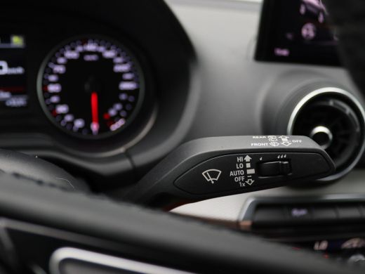 Audi Q2 30 TFSI Pro Line 110PK Clima, Cruise Controle, Parkeersensoren achter, Navi via Apple Carplay/And... ActivLease financial lease