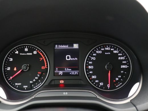 Audi Q2 30 TFSI Pro Line 110PK Clima, Cruise Controle, Parkeersensoren achter, Navi via Apple Carplay/And... ActivLease financial lease