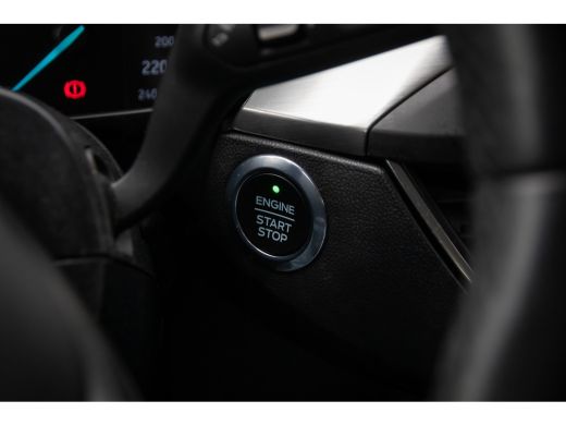 Ford Focus 1.0 EcoBoost Titanium Business | Cruise | Clima | Navigatie | Apple Carplay/Android Auto | LED ActivLease financial lease