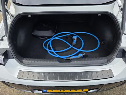 Hyundai IONIQ 6 Connect 77.4 kWh | Achteruitrijcamera | Applecarplay en Android Auto | Stoelverwarming | Elektris... ActivLease financial lease
