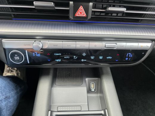 Hyundai IONIQ 6 Connect 77.4 kWh | Achteruitrijcamera | Applecarplay en Android Auto | Stoelverwarming | Elektris... ActivLease financial lease