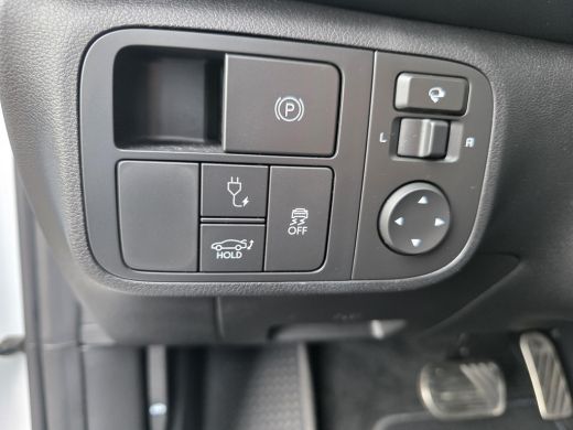 Hyundai IONIQ 6 Connect 77.4 kWh | Achteruitrijcamera | Applecarplay en Android Auto | Stoelverwarming | Elektris... ActivLease financial lease