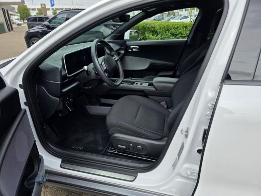 Hyundai IONIQ 6 Connect 77.4 kWh | Achteruitrijcamera | Applecarplay en Android Auto | Stoelverwarming | Elektris... ActivLease financial lease