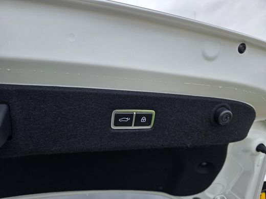 Hyundai IONIQ 6 Connect 77.4 kWh | Achteruitrijcamera | Applecarplay en Android Auto | Stoelverwarming | Elektris... ActivLease financial lease