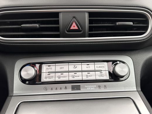 Hyundai Kona EV Premium 64 kWh (INCL-BTW) *PANO | FULL-LEATHER | KRELL-AUDIO | HEAD-UP | FULL-LED | NAVI-FULLM... ActivLease financial lease