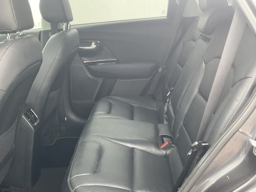 Kia Niro 1.6 GDi Hybrid ExecutiveLine Pano Trekhaak Leder JBL Stoelverw+Ventilatie VOL! ActivLease financial lease