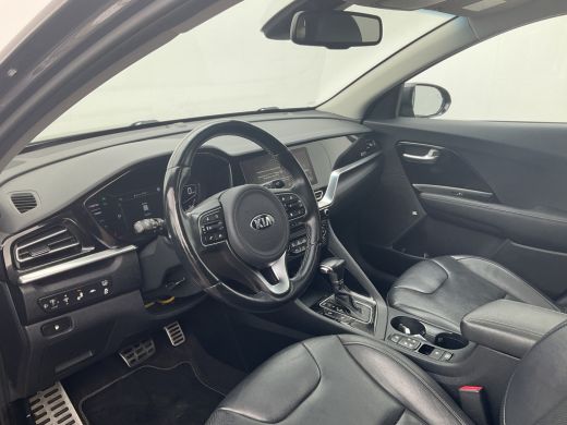 Kia Niro 1.6 GDi Hybrid ExecutiveLine Pano Trekhaak Leder JBL Stoelverw+Ventilatie VOL! ActivLease financial lease