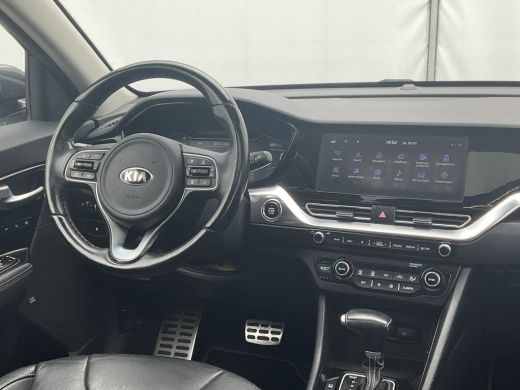 Kia Niro 1.6 GDi Hybrid ExecutiveLine Pano Trekhaak Leder JBL Stoelverw+Ventilatie VOL! ActivLease financial lease