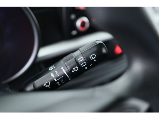 Kia Picanto 1.0 CVVT EconomyLine | 5-Deurs |1e Eigenaar! | Airco | Goed Onderhouden | Radio ActivLease financial lease